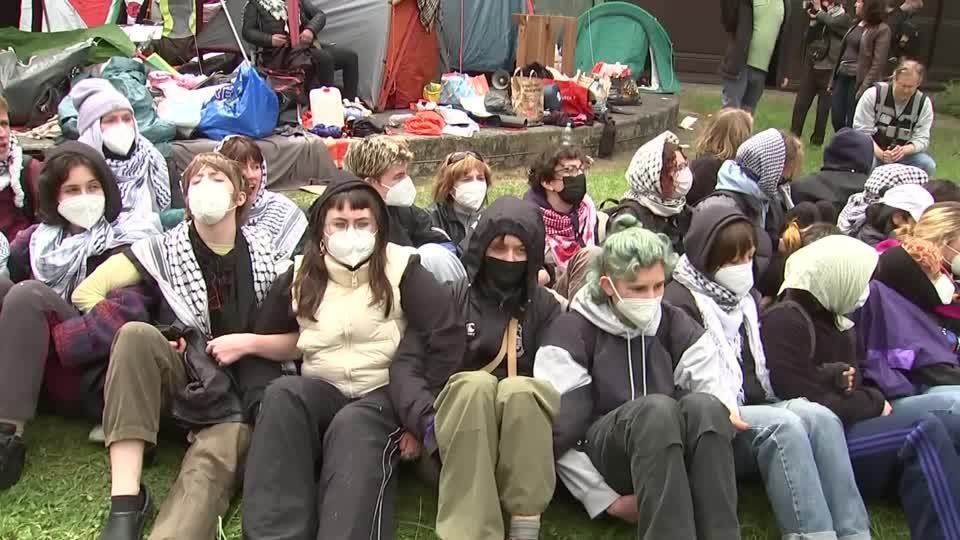 Scuffles between pro-Palestinian protesters and police as Berlin university is cleared