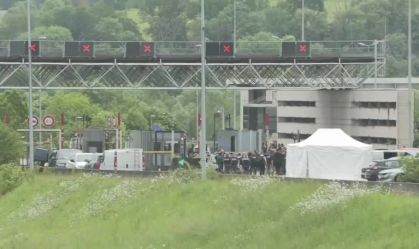 Ataque para libertar preso na França termina com dois policiais mortos