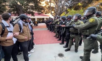 Manifestantes pró-palestina são presos na Universidade da Califórnia