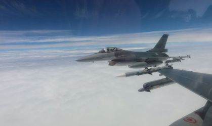 China simula ataque a mísseis contra Taiwan