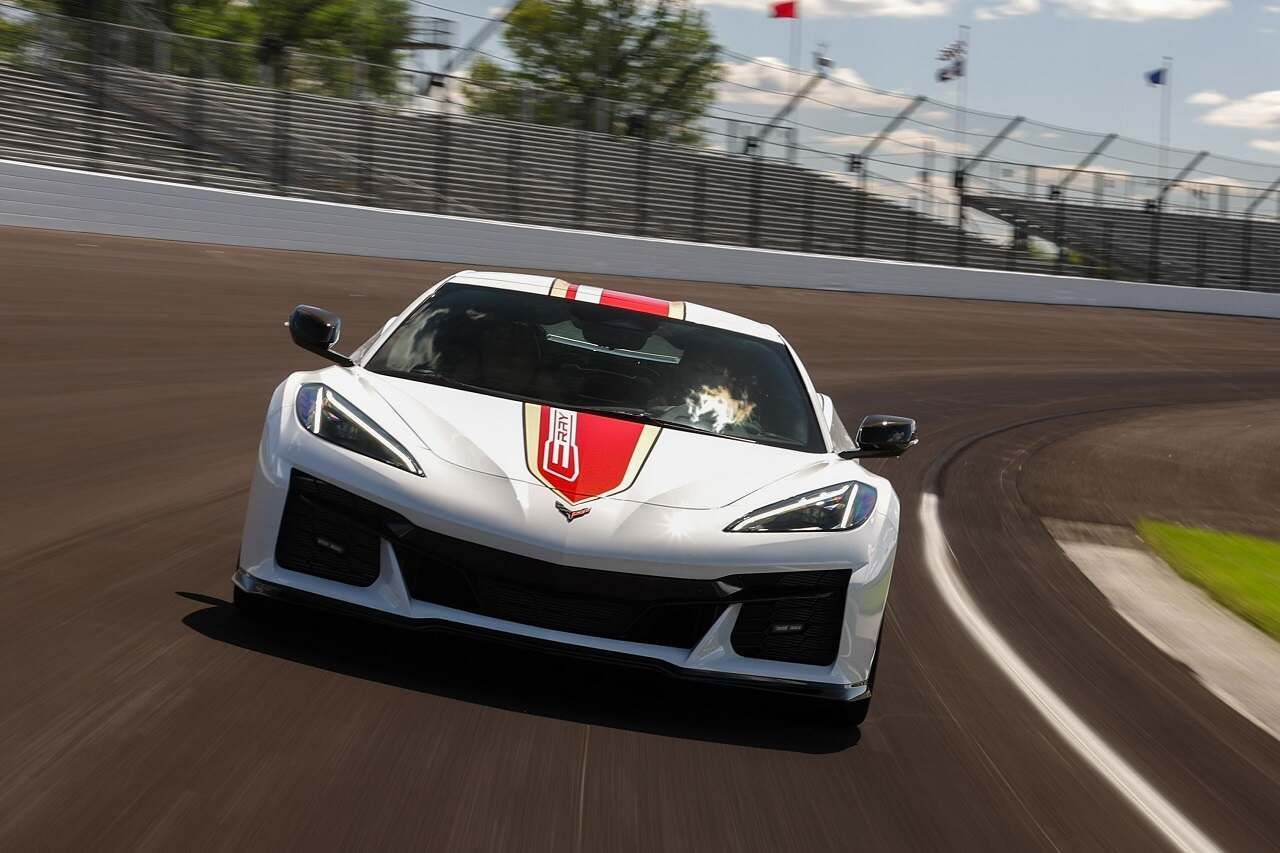 2024 Chevrolet Corvette E-Ray 3L
