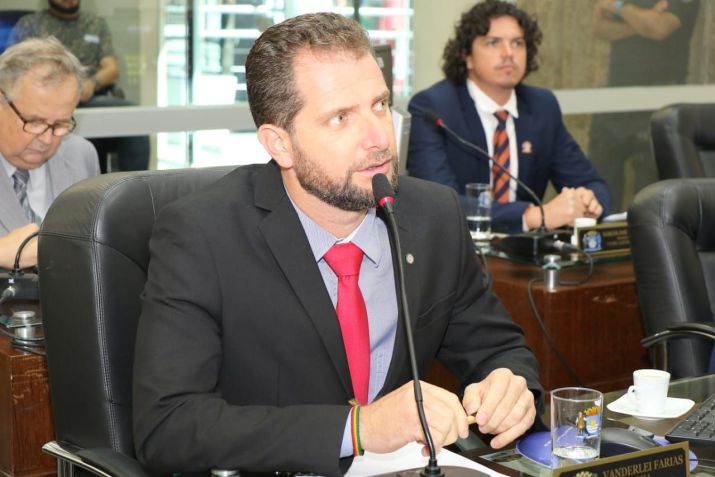 O candidato à Prefeitura de Florianópolis Lela Farias (PT) / Vanderlei Farias/Redes sociais