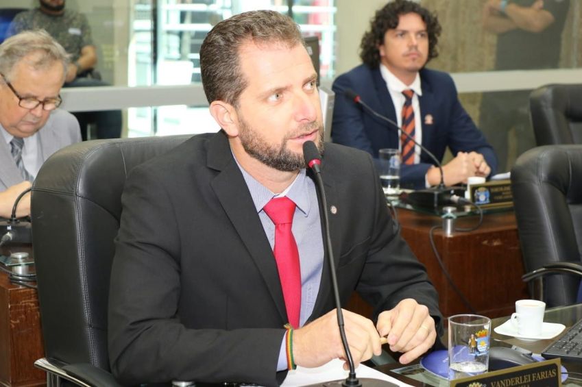 O candidato à Prefeitura de Florianópolis Lela Farias (PT) / Vanderlei Farias/Redes sociais