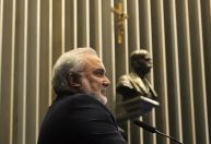 Prates durou no comando da Petrobras menos que a média, que não passa de um ano e meio