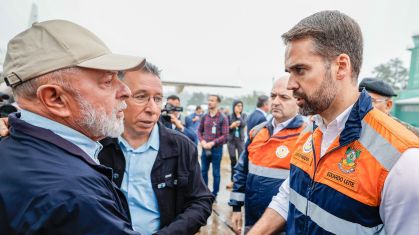 Lula e Eduardo Leite em Santa Maria, no Rio Grande do Sul