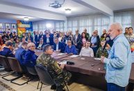 Forças Armadas, saque do Bolsa Família, antenas: as respostas do governo à tragédia no RS