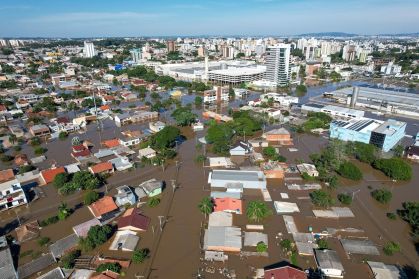 Casas ficaram submersas na cidade de Canoas (RS), na região metropolitana de Porto Alegre