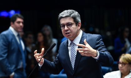 Randolfe sobre Pix: “Perdemos um jogo, mas ainda vamos levar o campeonato”
