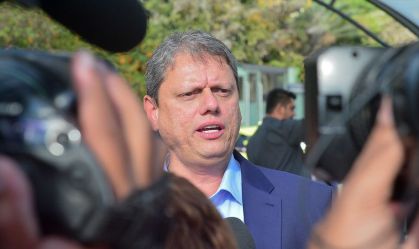 STF dá cinco dias para Tarcísio e Alesp explicarem licença por "excesso de trabalho" para os procuradores