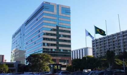 AGU deve enviar esclarecimentos sobre emendas ao STF ainda nesta quarta