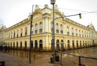 "Chuva tem se intensificado em Porto Alegre além do que os modelos previam", diz prefeitura