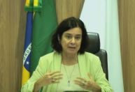 Chuvas no RS: Ministra da Saúde pede que população evite o uso de antibióticos de forma preventiva