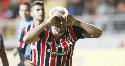 Calleri pelo São Paulo