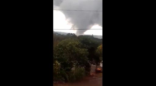 Tornado atingiu a cidade de Gentil, no Rio Grande do Sul