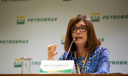 Quem apostar contra a empresa, vai perder, afirma presidente da Petrobras