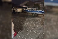 Inundada, cidade gaúcha de Pelotas recebe chuva de granizo; veja imagens