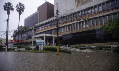 Porto Alegre teve novas enchentes após as chuvas desta quinta-feira (23)