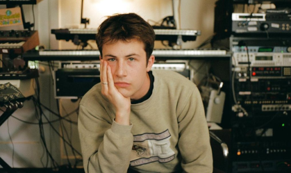 Dylan Minnette, ator de "13 Reasons Why", explica por que parou de atuar