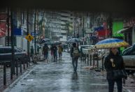 Nova frente fria deve trazer chuvas volumosas nesta semana; veja onde