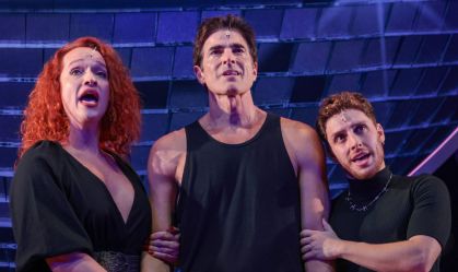 "Priscilla": musical com Reynaldo Gianecchini faz ensaio aberto; veja vídeo