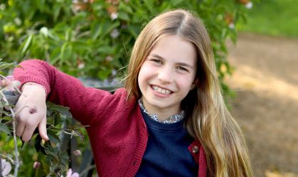 William e Kate divulgam foto para marcar aniversário de nove anos de Charlotte