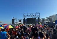 Madonna no Brasil: Fãs lotam praia de Copacabana horas antes do show
