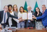 Lula sanciona lei que mantém em sigilo nome de mulheres vítimas de violência doméstica