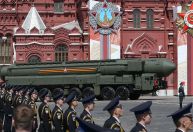 EUA pedem que China e Rússia declarem que apenas humanos, e não IA, controlam armas nucleares