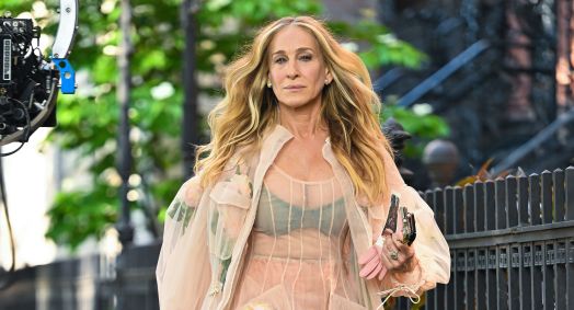 Sarah Jessica Parker em gravação da 3ª temporada de "And Just Like That..."