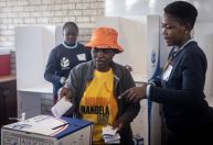 Eleições na África do Sul: pesquisa Atlas indica que partido de Mandela perderá maioria após 30 anos