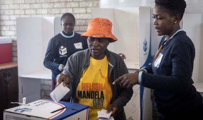 Eleições na África do Sul: resultado oficial confirma fim da maioria de partido de Mandela