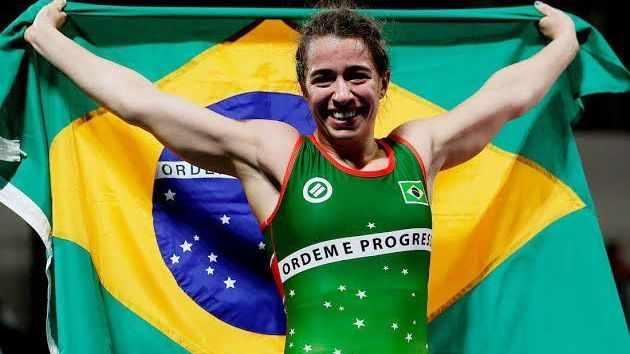 Giullia Penalber garante vaga na Olimpíada de Paris no wrestling