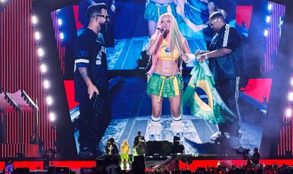 Karol G traz funk, Pabllo Vittar e hits de sucesso em 1º show no Brasil