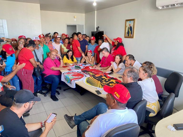 Incra ocupação