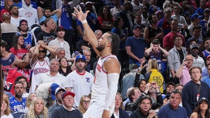Jalen Brunson atingiu feito de LeBron James e Michael Jordan