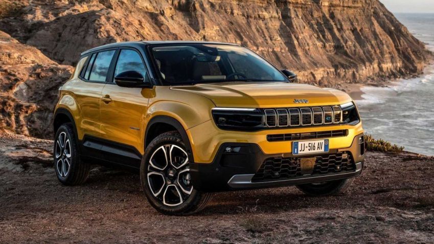 Jeep Avenger é um dos carros híbridos cotados para produção em Betim (MG) • Divulgação