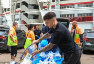 Por risco de alagamento, Internacional interrompe doações em ginásio