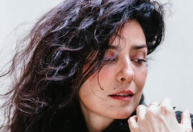 Letícia Sabatella canta músicas de grandes cantoras em show único no Rio