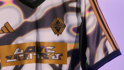 Pabllo Vittar desenhou camisa para a MLS