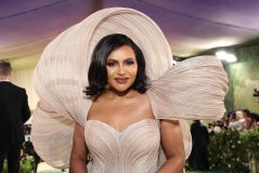 Mindy Kaling no Met Gala 2024