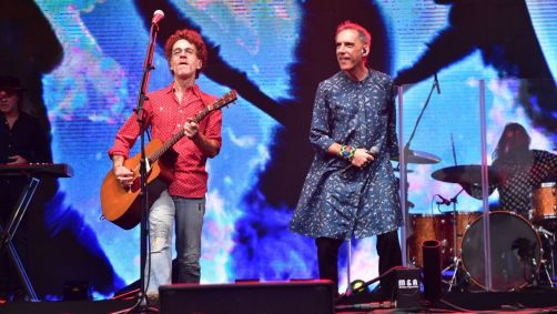 Nando Reis e Arnaldo Antunes juntos em palco do Nômade Festival 2024
