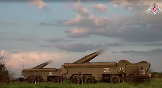 Rússia inicia exercícios militares nucleares