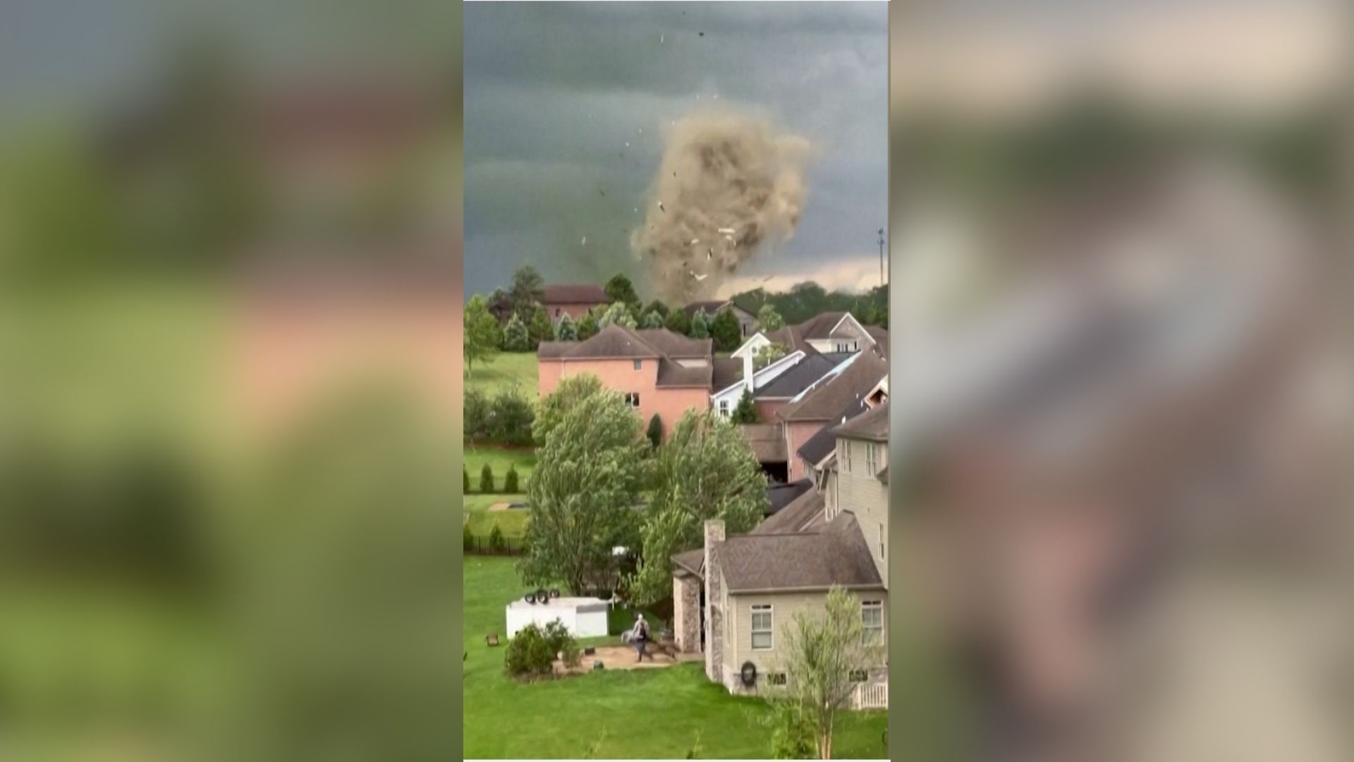 Tornado atinge estado da Pensilvânia, nos EUA