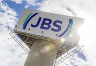 JBS tem alta de mais de 77% no lucro líquido e alcança R$ 2,9 bi no 1º tri