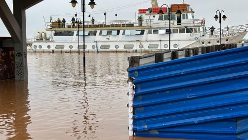 Régua que faz a medição do nível do Guaíba em Porto Alegre (RS)
