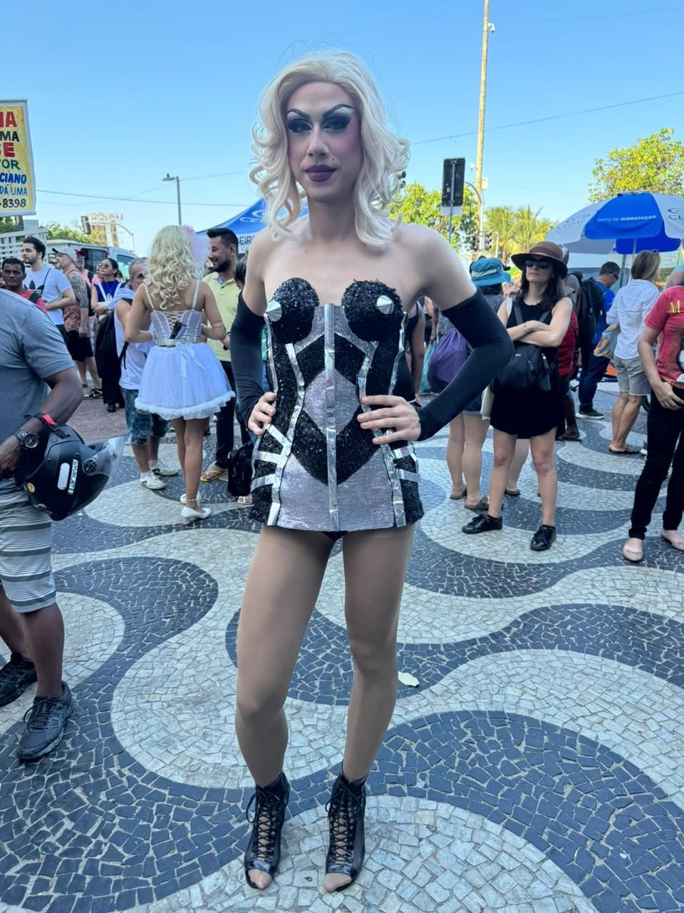 Maya é o nome da drag queen de Victor Oliveira / Giovanna Bronze/CNN Brasil