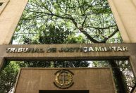 Justiça Militar decreta prisão preventiva de soldado suspeita de furtar armamento de batalhão de Santos