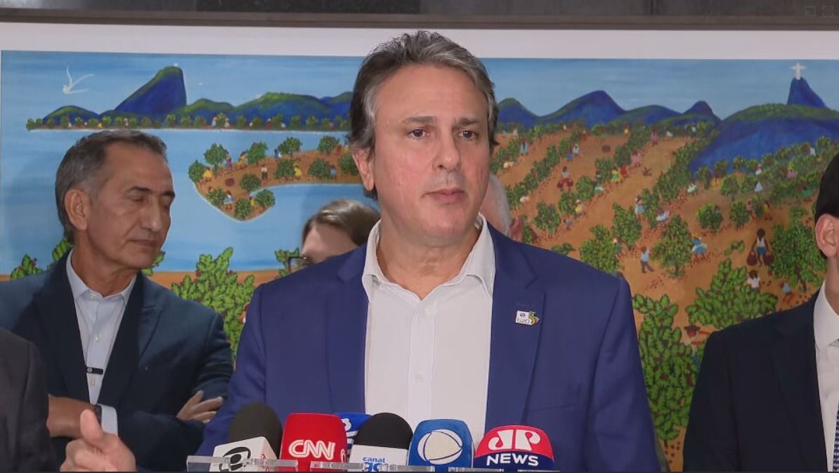 O ministro da Educação, Camilo Santana