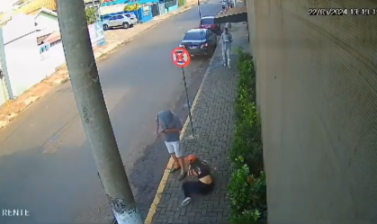 Jovem atacada com soda: saiba os perigos e o que fazer em caso de intoxicação