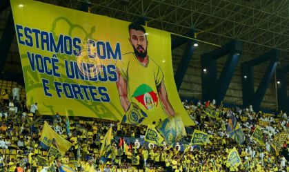 Bandeirão da torcida do Al-Nassr